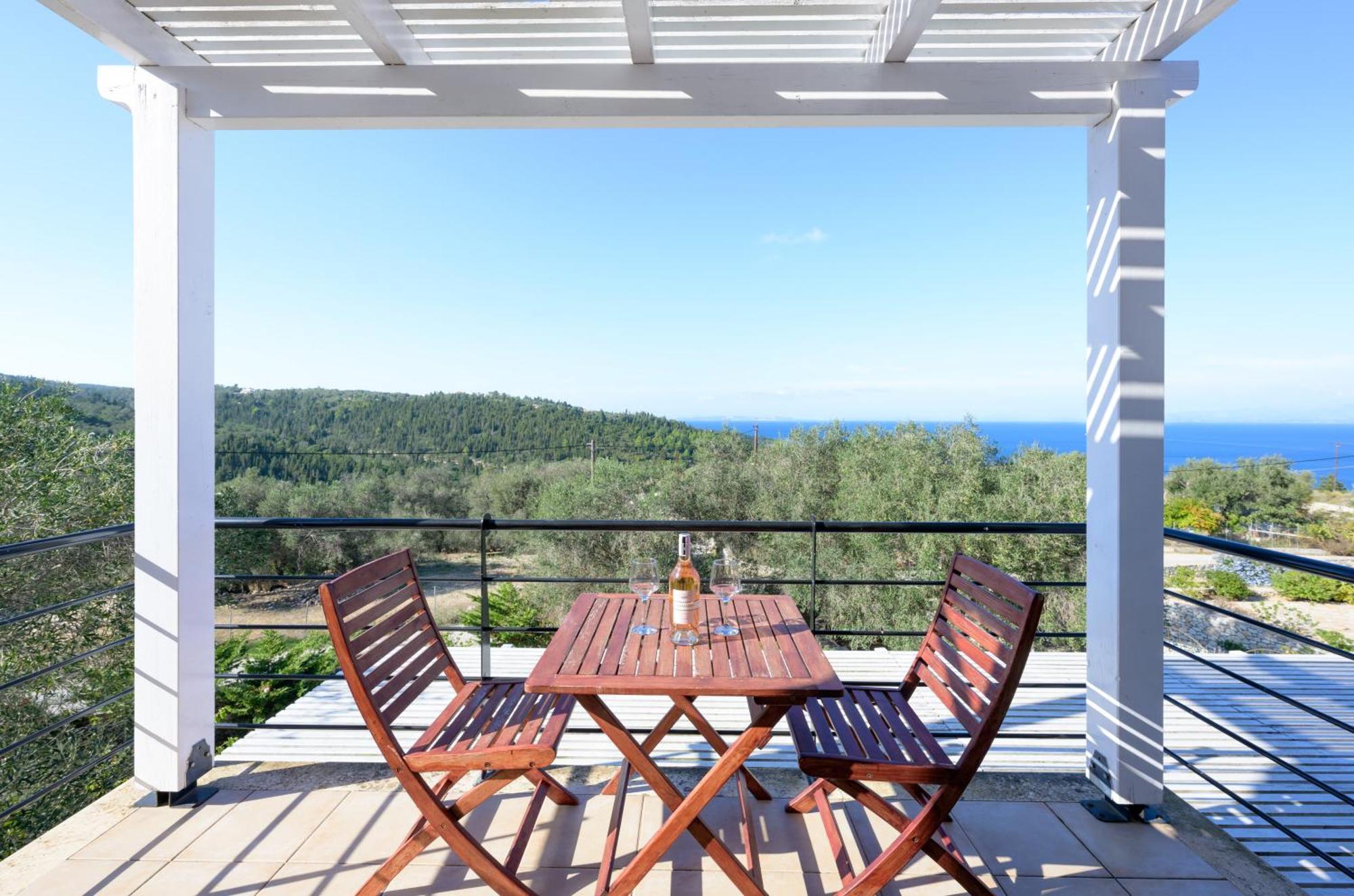 Villa Bougarini Haven Family Villa Rock Pool Oasis Ieromonachos エクステリア 写真